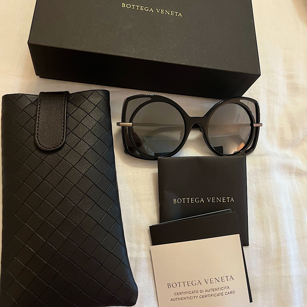 Bottega Veneta BV0177S